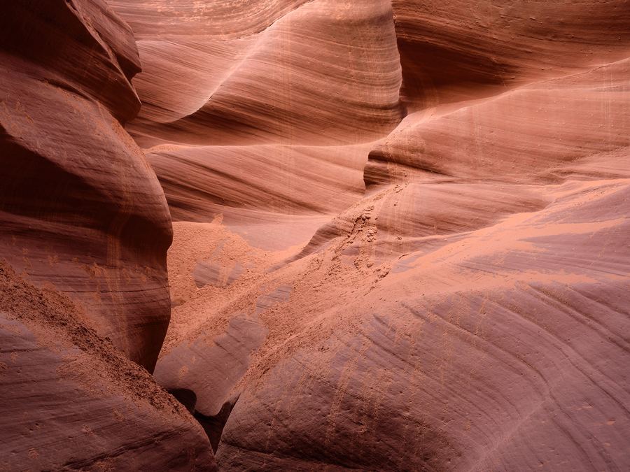 Light beams in Lower Antelope Canyon, Arizona